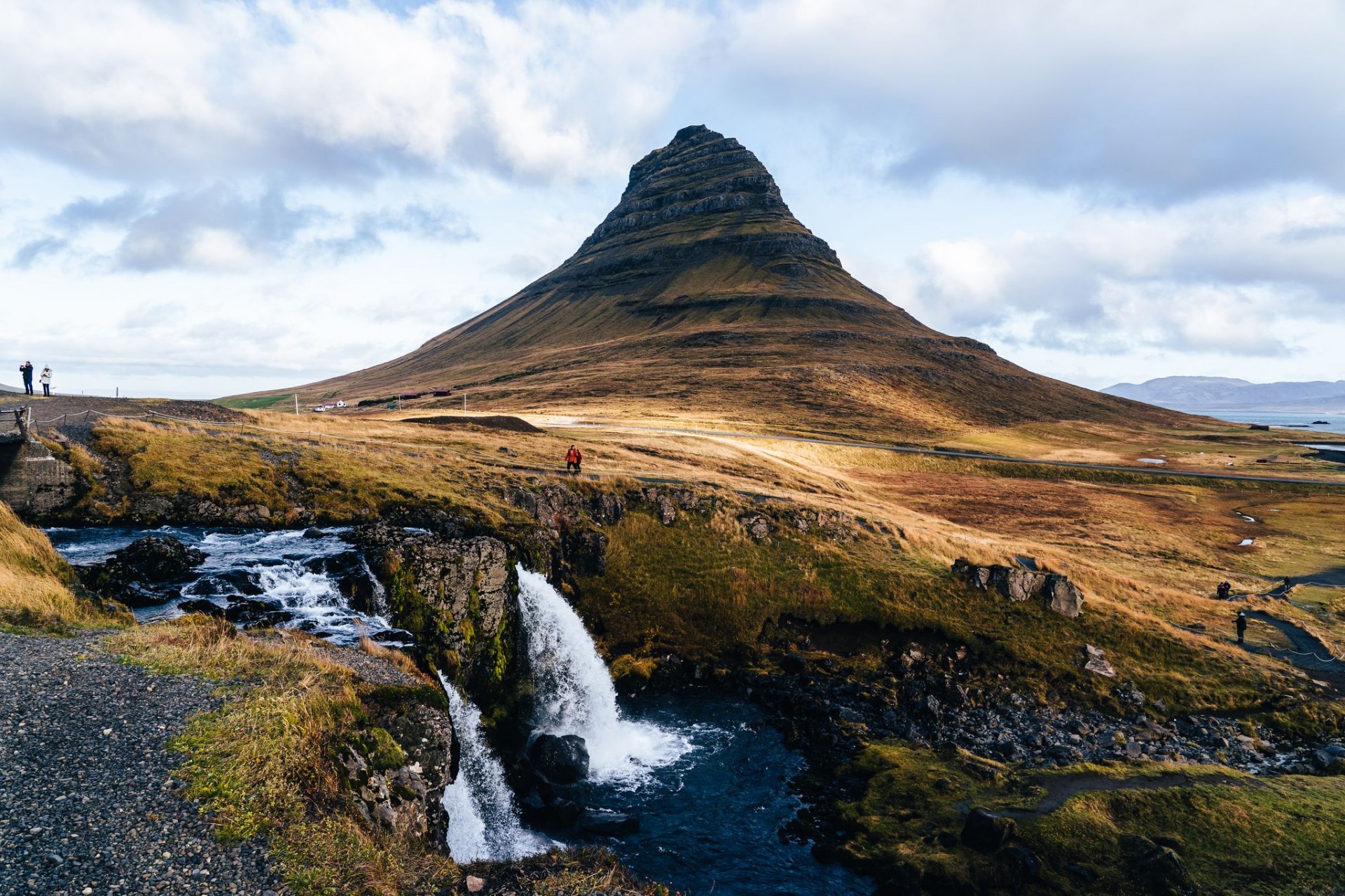 kirkjufell.jpg