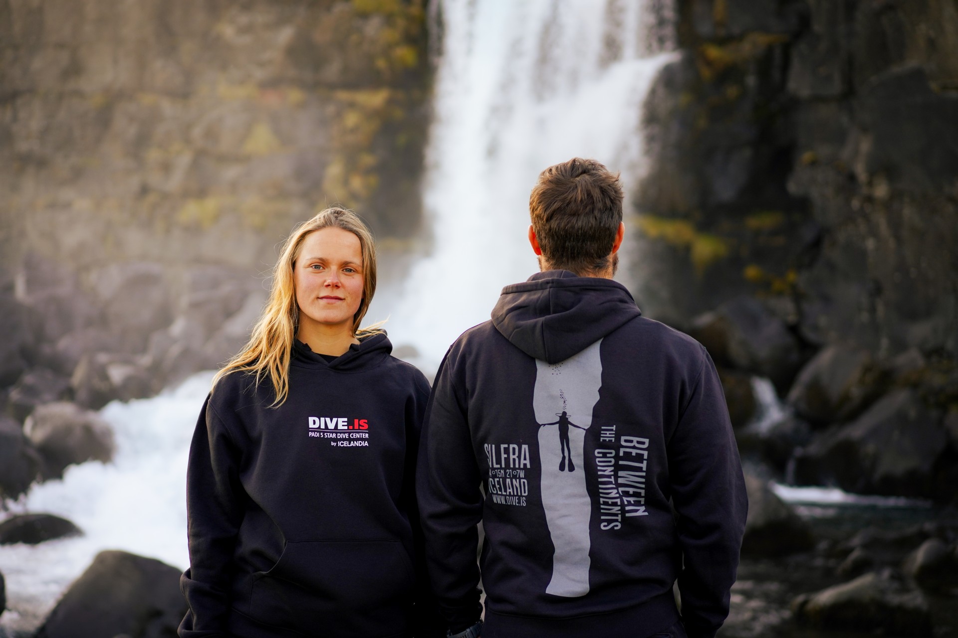 dive.is-silfra-between-the-continents-hoodie.jpg